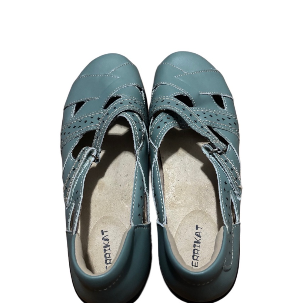 Erika Women's Teal Leather Flats